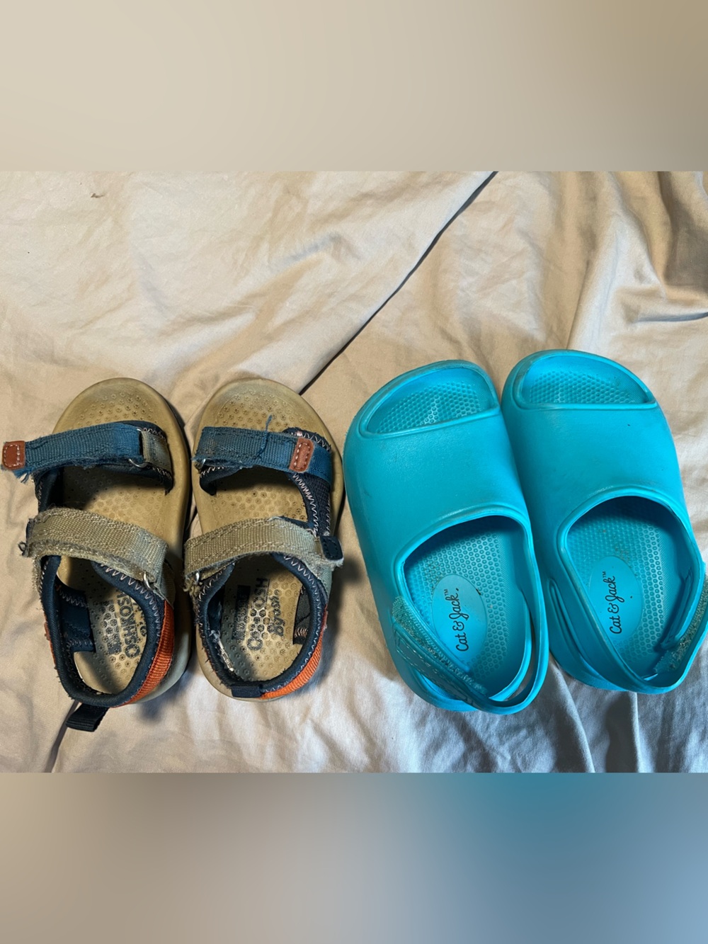 Cat & Jack Bright Teal Toddler Slip-On Clogs